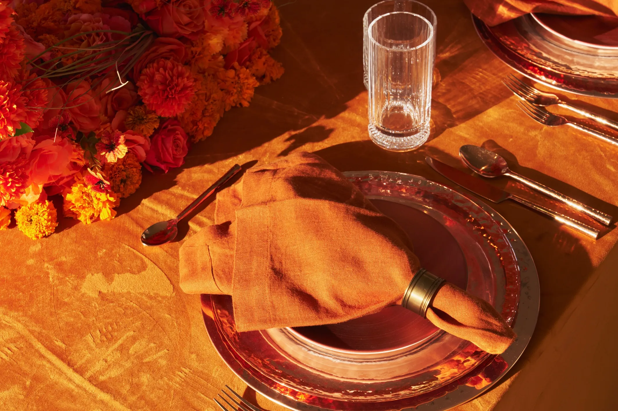 Old Fashioned table details